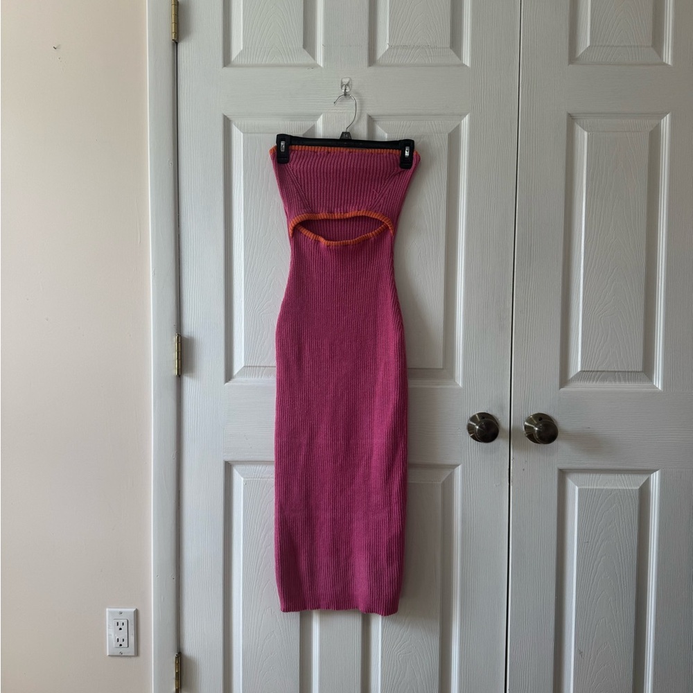 Sleeveless Pink Cutout Knit Midi Dress